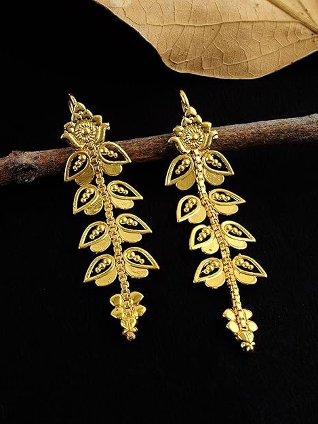 

MEMOIR Gold-Plated Contemporary Drop Earrings