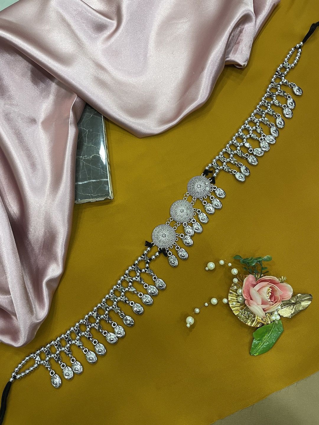 

Digital Dress Room Coin & Flower Design Waist Chain Saree Accessories, Silver