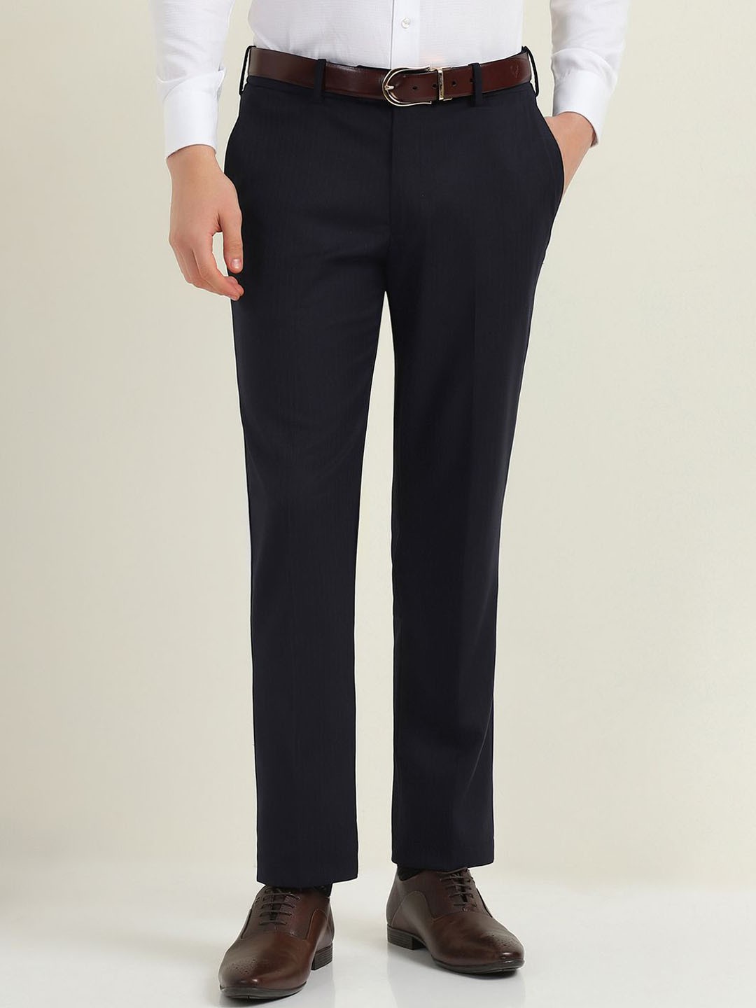 

Allen Solly Sport Men Slim Fit Mid-Rise Formal Trousers, Black