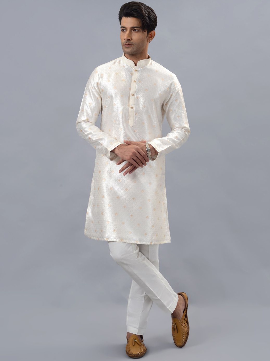 

azania Floral Woven Design Mandarin Collar Straight Kurta With Pyjama, Cream