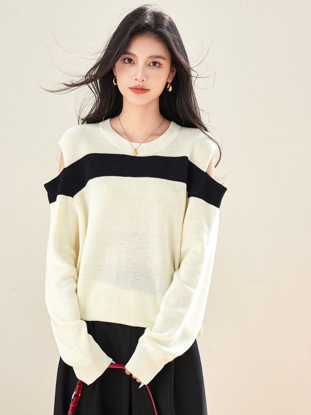 

JC Collection Women Colourblocked Round Neck Pullover Sweater, Beige