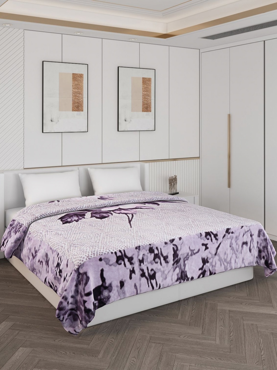 

Monte Carlo Purple & Violet 900 GSM Floral Heavy Winter Double Bed Blanket