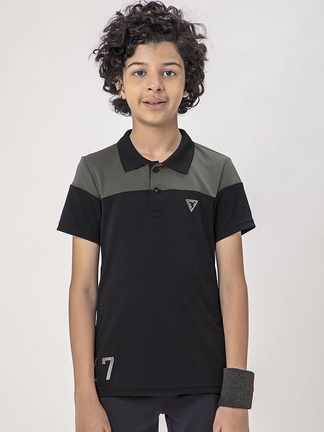 

Technosport Boys Colourblocked Polo Collar UPF50 Slim Fit T-shirt, Black