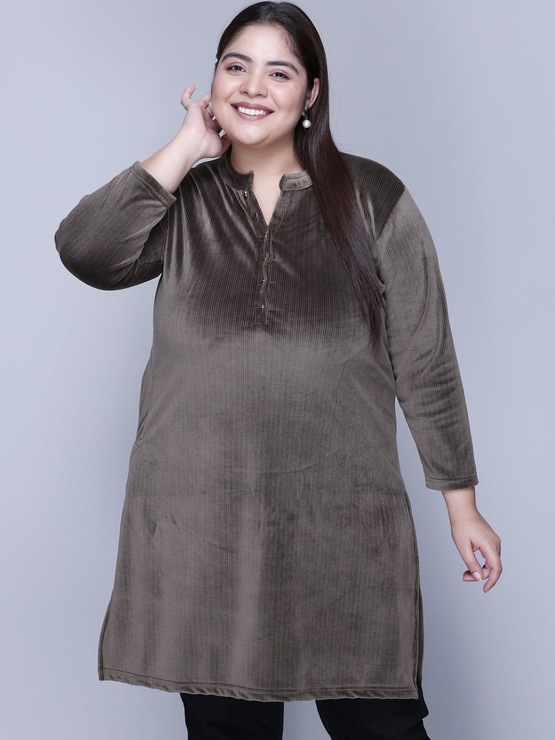 

IN Love Women Straight Plus Size Kurta, Olive