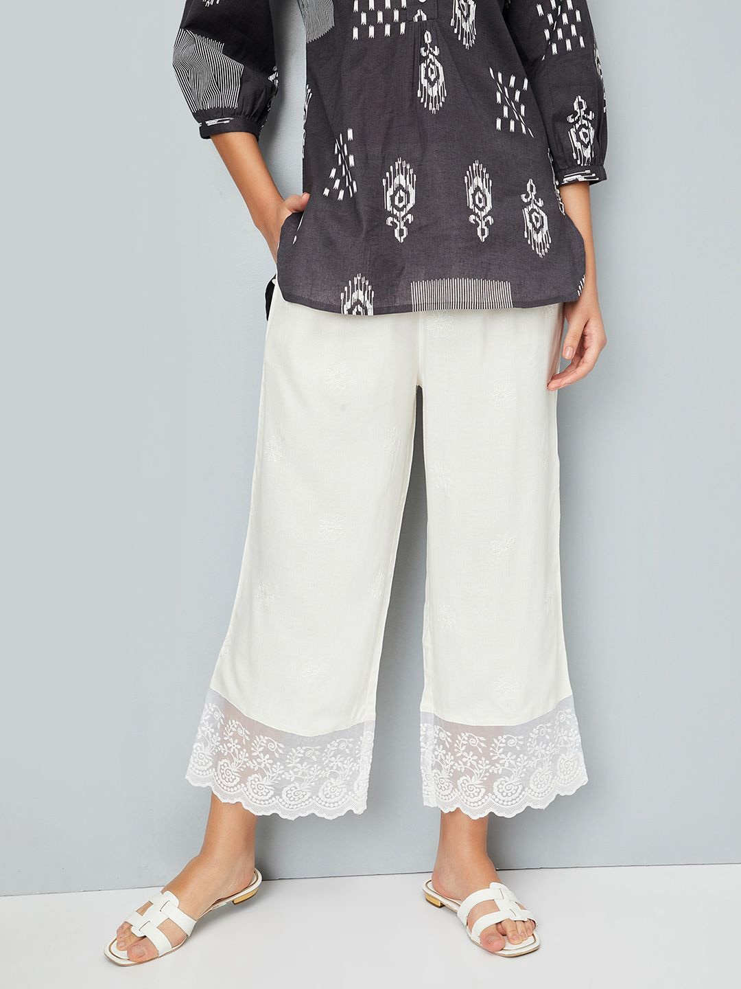 

max Women Solid Embroidered Straight Palazzos, Off white