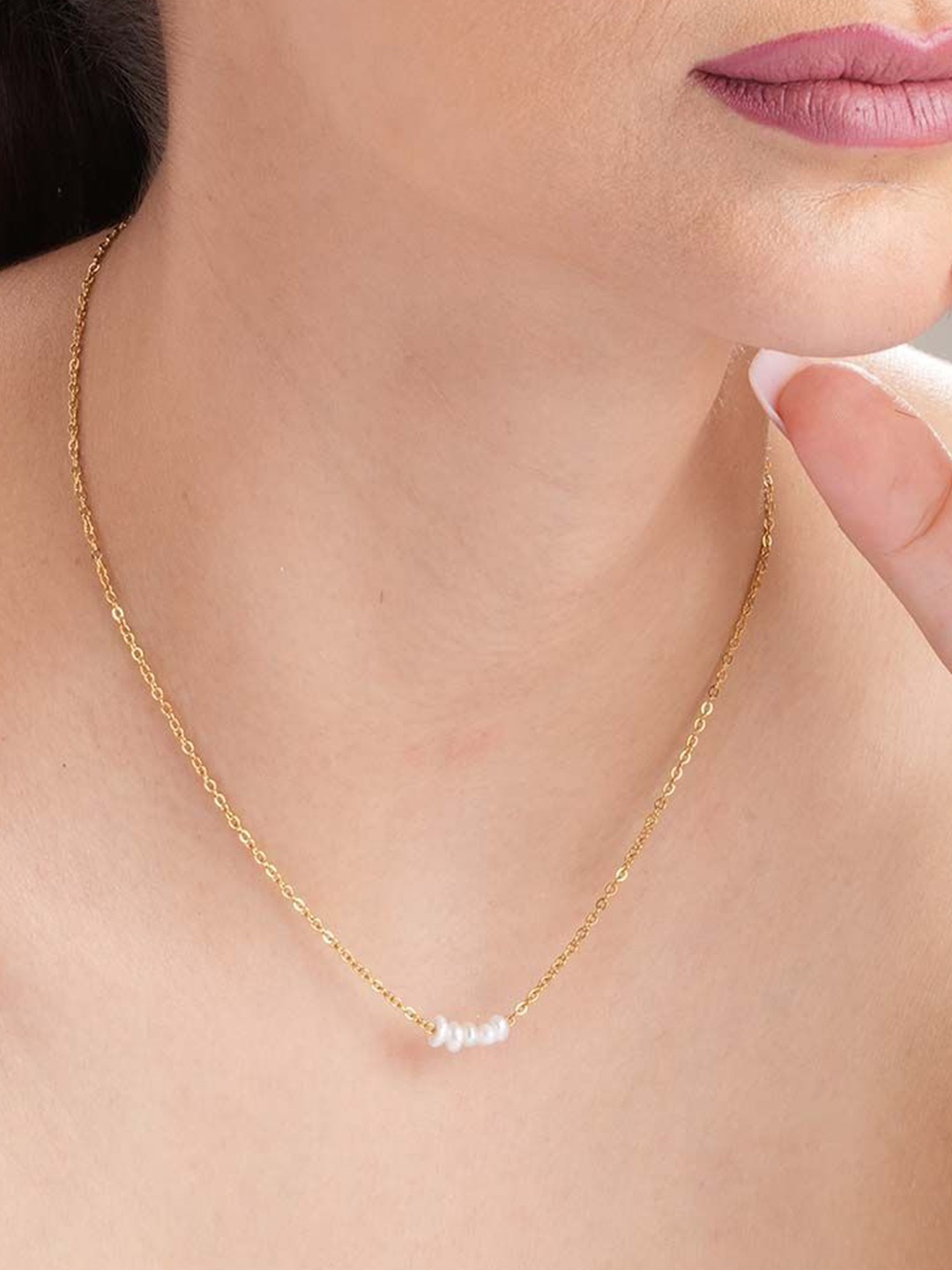 

PALMONAS Stainless Steel Gold-Plated Pearl Beaded Necklace