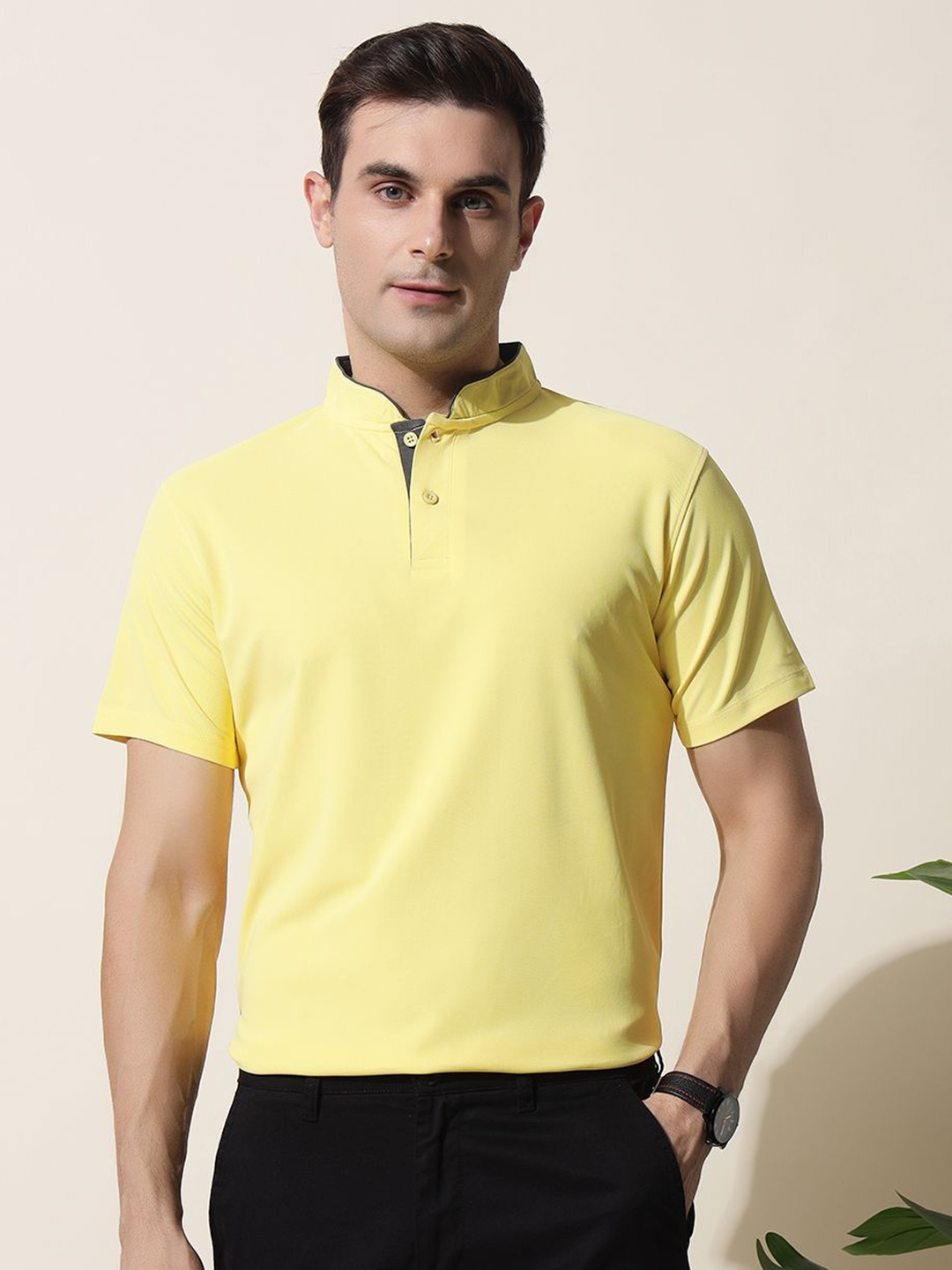 

MUWIN Men Floral Mandarin Collar Pockets T-shirt, Yellow