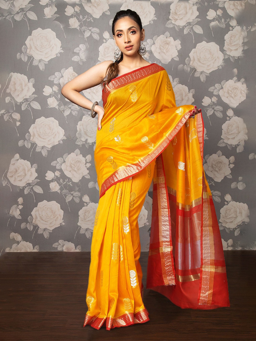 

Unnati Silks Woven Design Zari Uppada Saree, Yellow