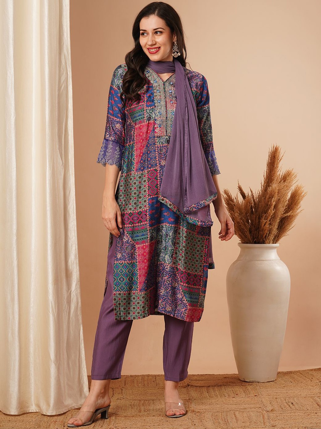 

FASHOR Ethnic Motifs Printed Regular Mirror Work Straight Kurta with Trousers & Dupatta, Purple