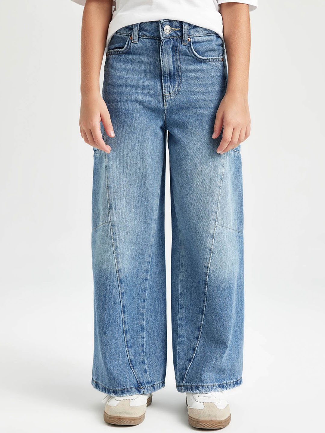 

DeFacto Girls Cotton Parallel Trousers, Na