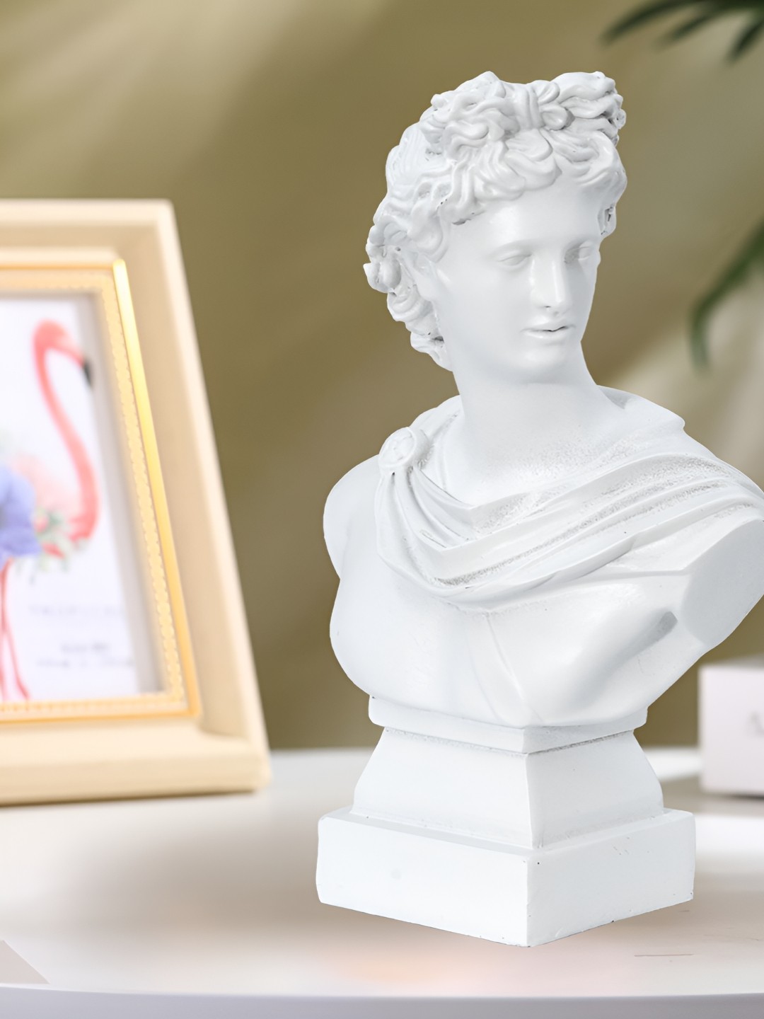 

Aura White Other Figurine Showpiece