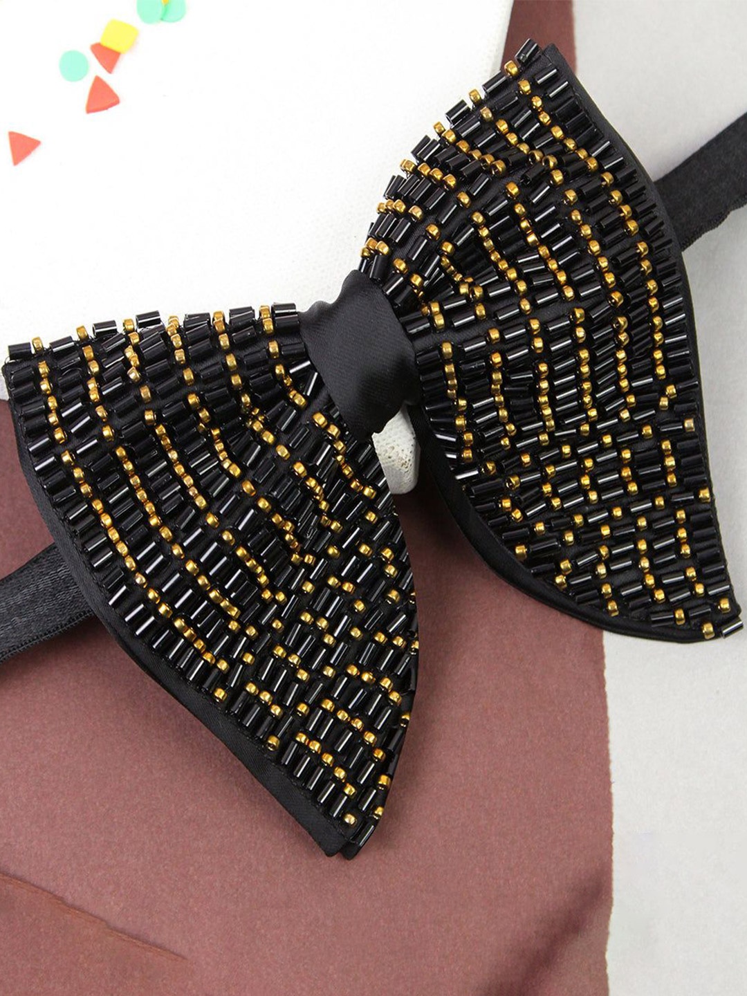 

PELUCHE Men Colourblocked Bow Tie, Black