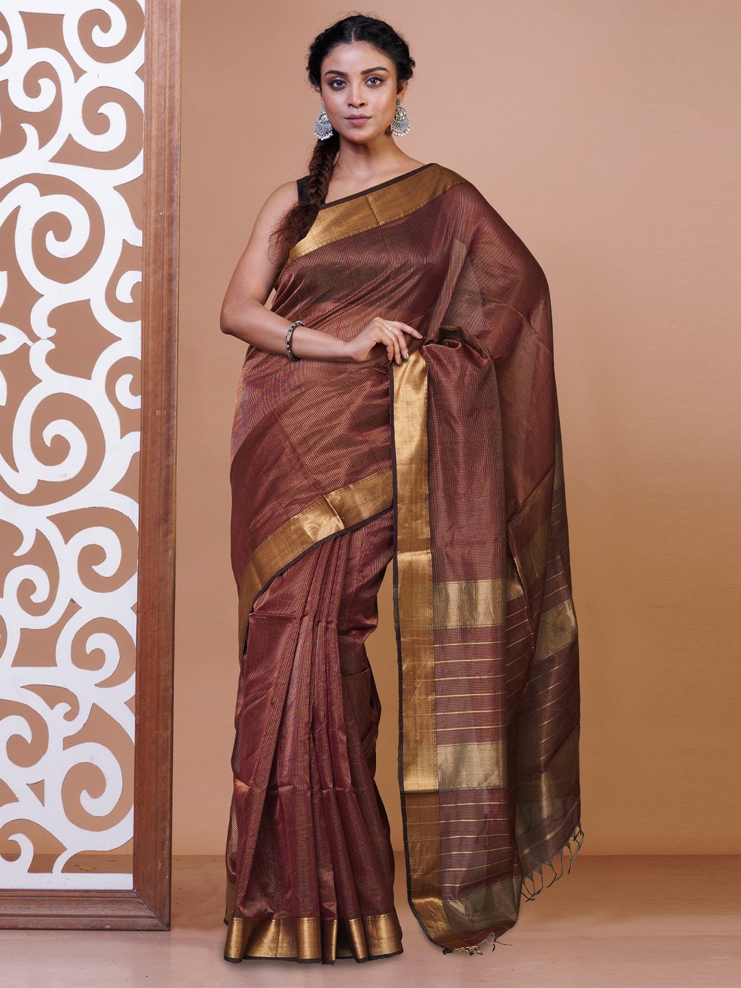 

Unnati Silks Striped Handloom Maheshwari Saree, Brown