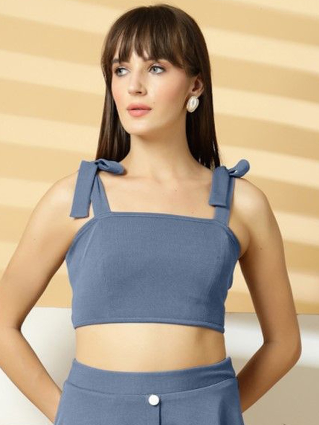 

Oomph! Women Square Neck Sleeveless Crop Top, Blue