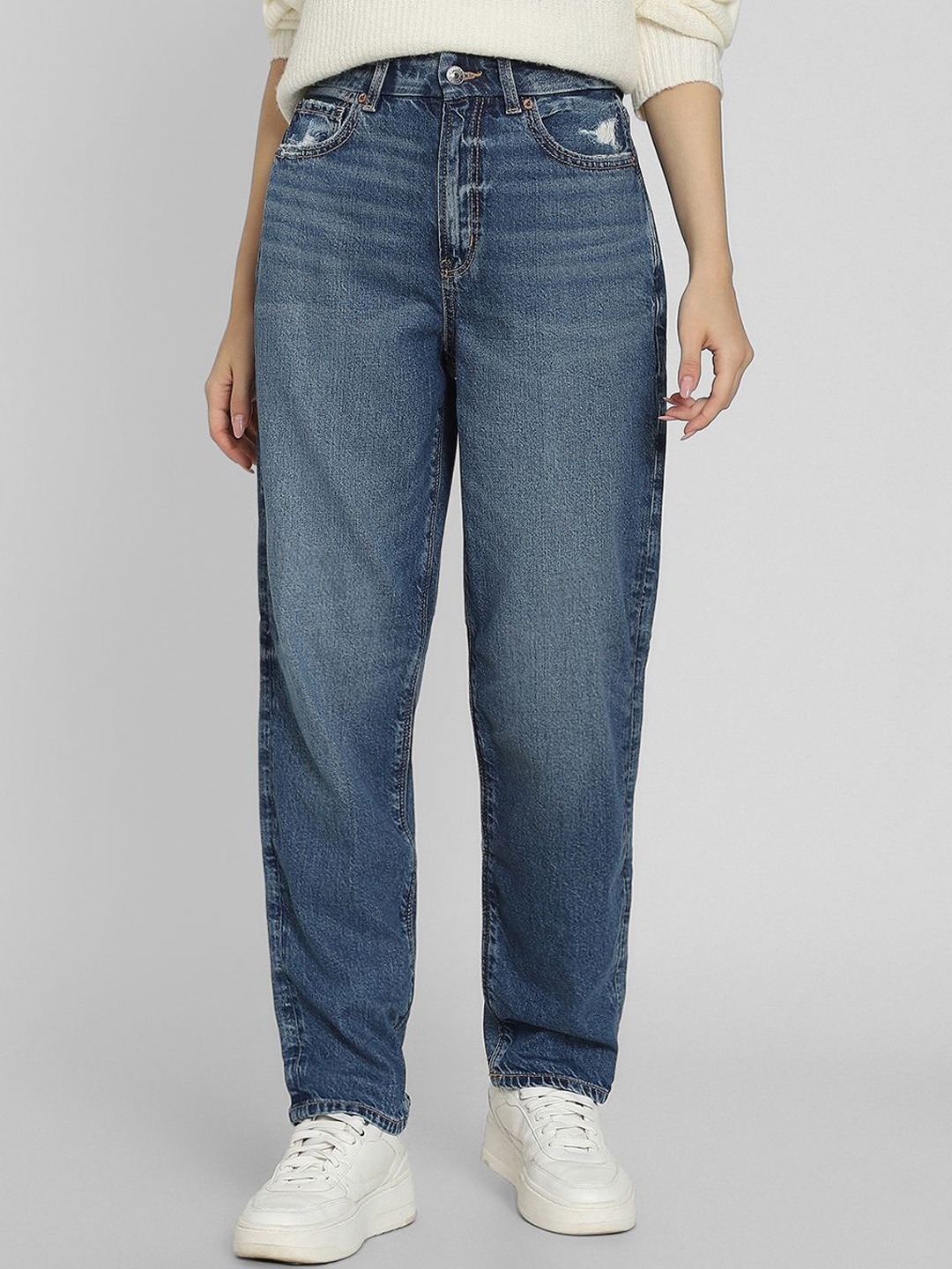

AMERICAN EAGLE OUTFITTERS Women Mid-Rise Regular Fit Light Fade Jeans, Blue