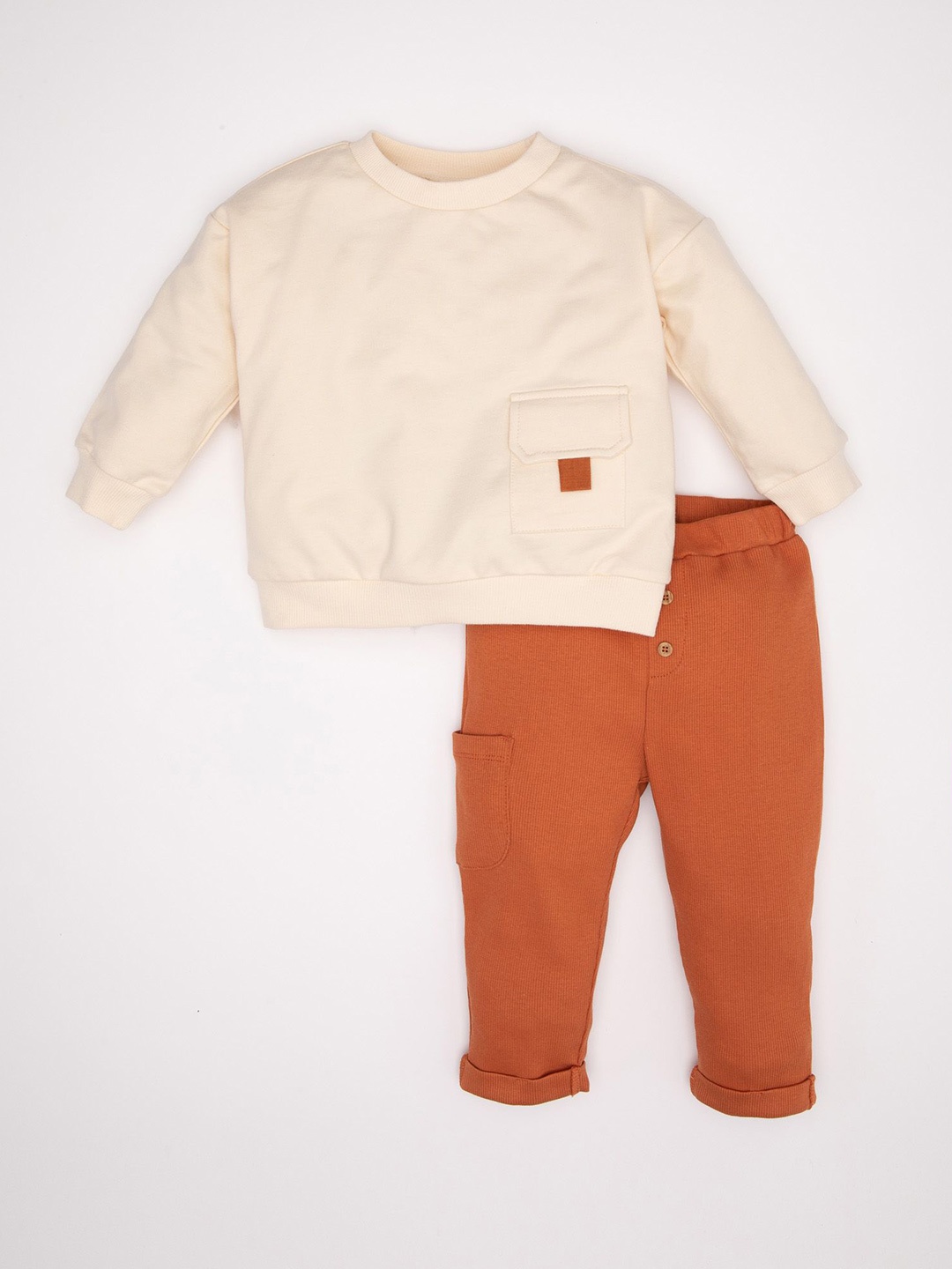 

DeFacto Boys Round Neck Long Sleeves Pure Cotton Sweatshirt With Trouser, Cream
