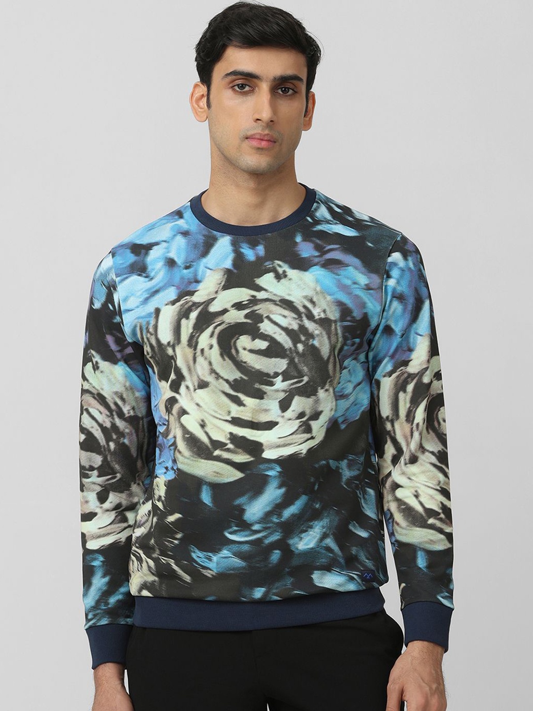 

Mufti Men Printed Long Sleeves Sweatshirt, Blue