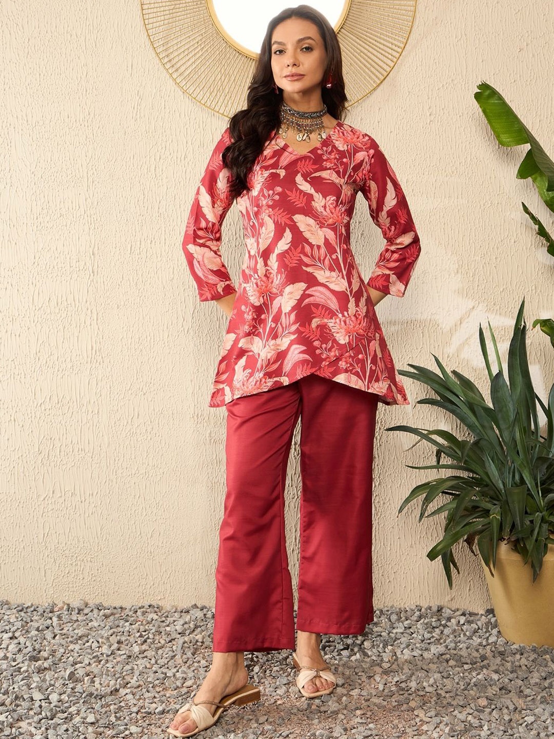 

KALINI Floral Printed V-Neck Three-Quarter Sleeves Top With Trouser, Red