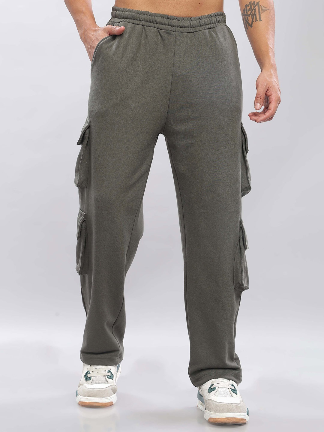 

TOMHIDDLE Men Baggy-Fit Relaxed Fit Cargo Track Pants, Grey