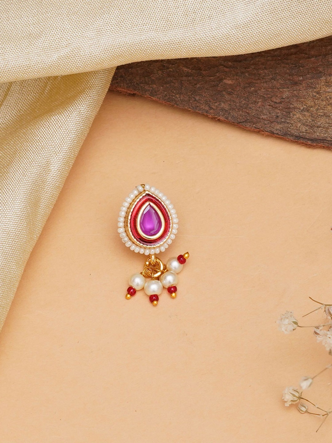 

Mali Fionna Gold-Plated Artificial Stones and Beads Stud Nosepin