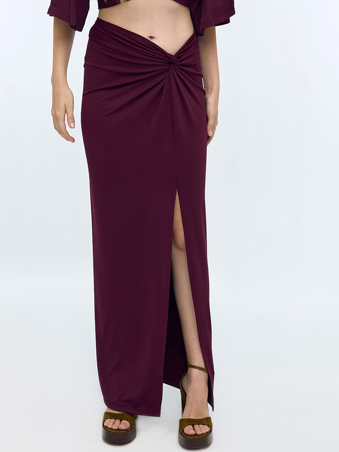 

COVER STORY Women Front-Slit A-Line Maxi Skirt, Purple