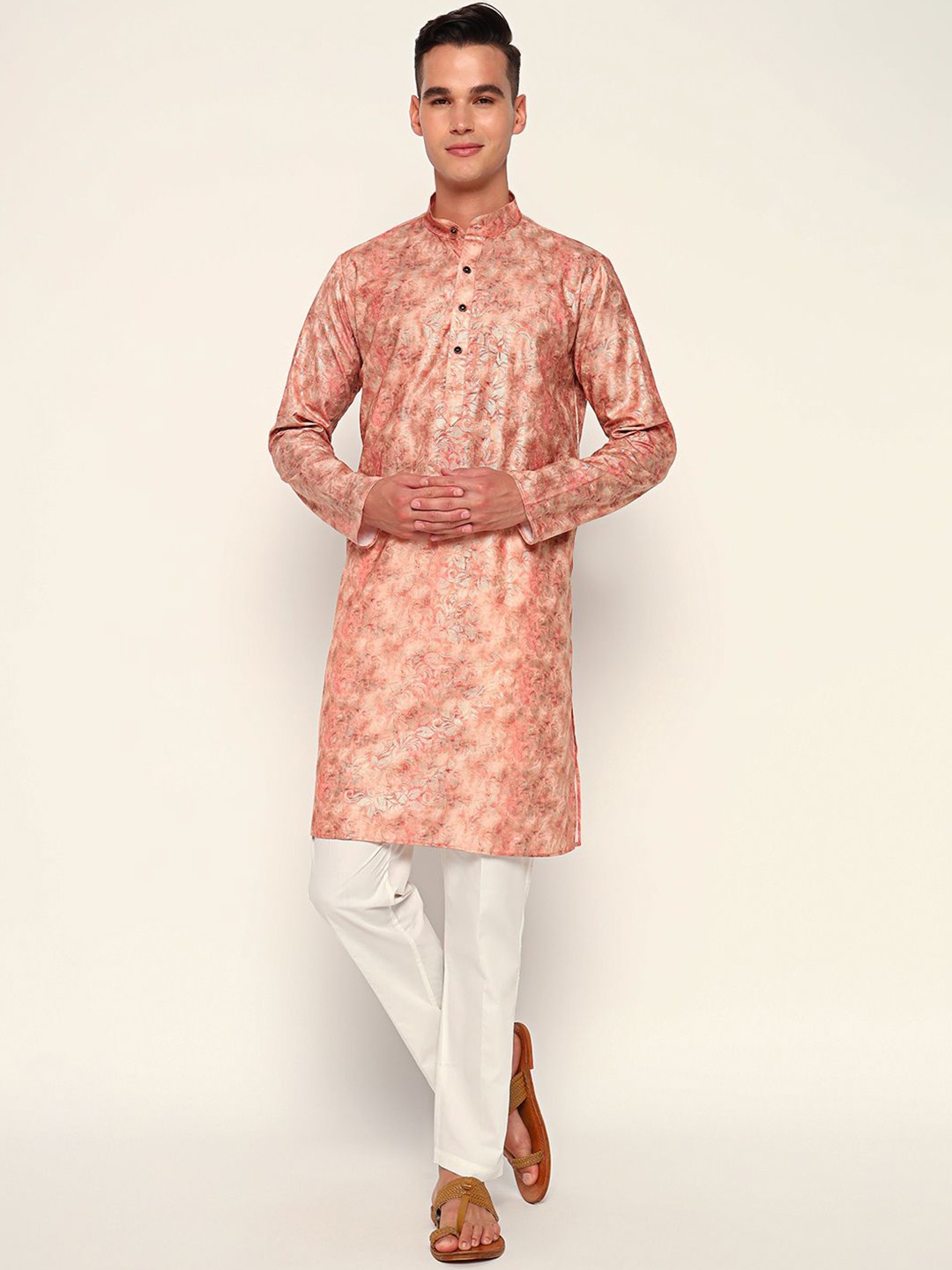 

ZARI Floral Textured Mandarin Collar Jacquard Cotton Kurta, Orange