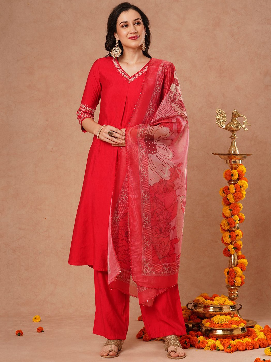 

FASHOR Pink Floral Embroidered V-Neck A-Line Kurta With Trousers & Dupatta