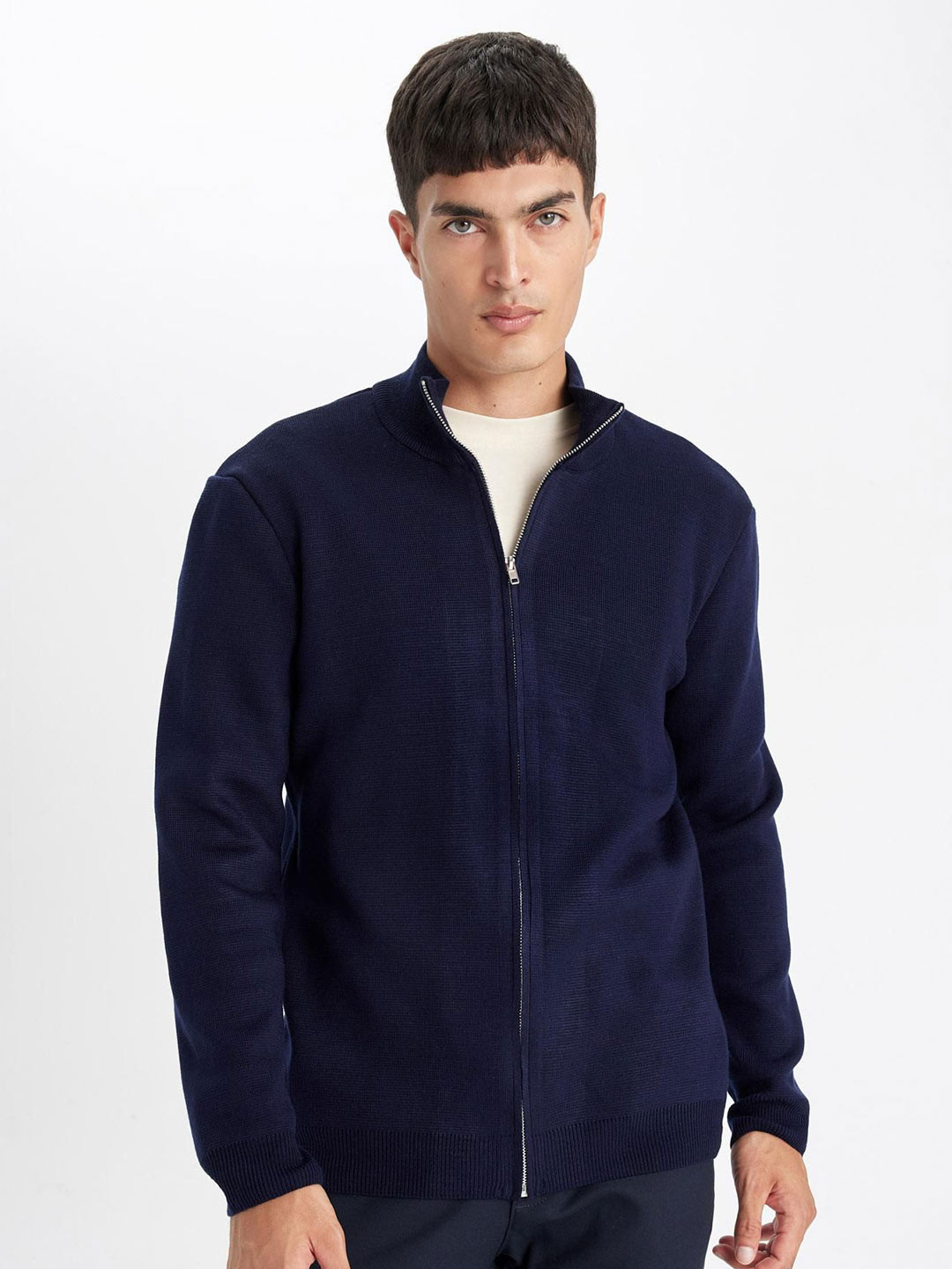 

DeFacto Men Mock Collar Front-Open Sweatshirt, Navy blue