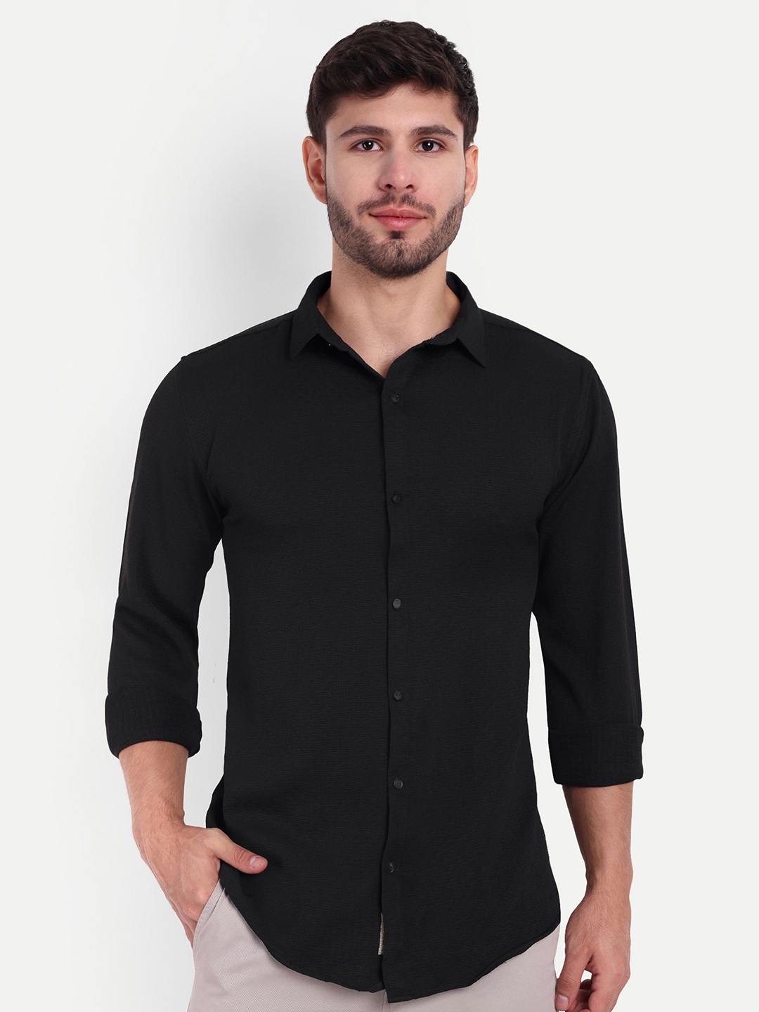 

SUI DHAGA Men India Slim Spread Collar Solid Cotton Casual Shirt, Black
