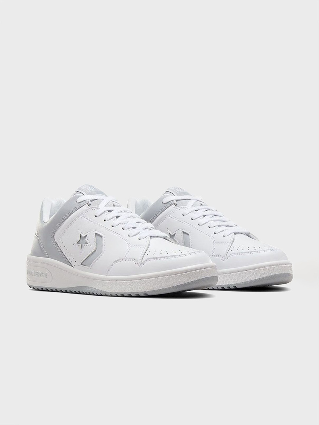

Converse Unisex Converse Weapon Leather Low Top Sneakers, White