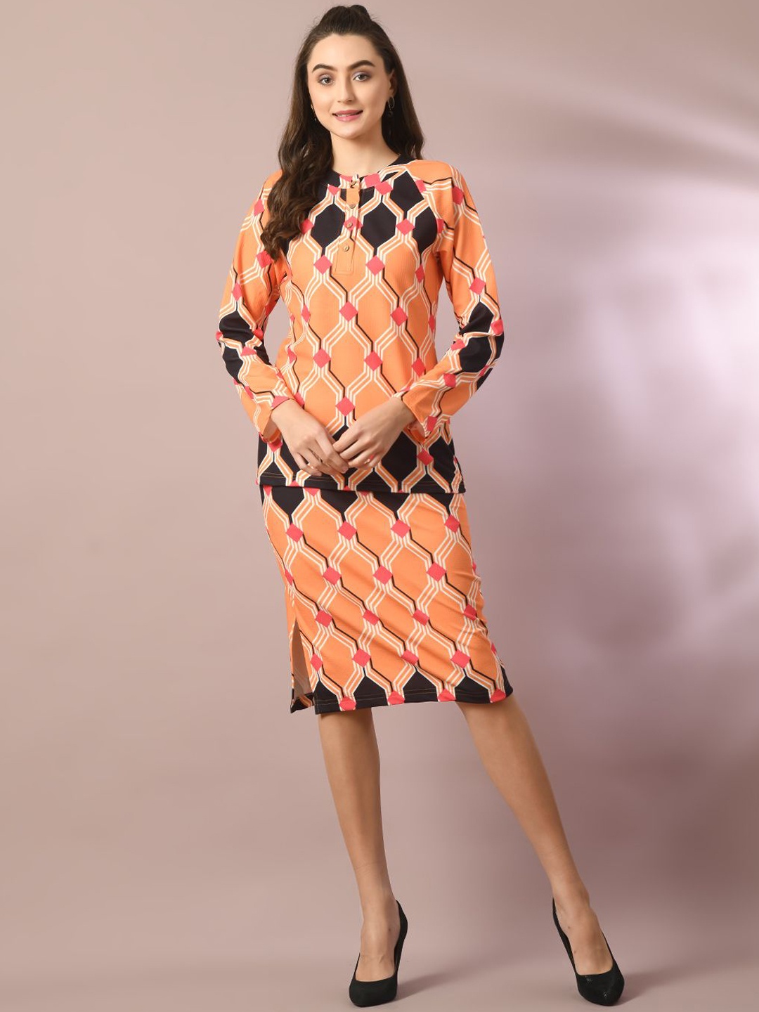 

The Roadster Lifestyle Co Women Printed Knee Length Party Skirt, Orange