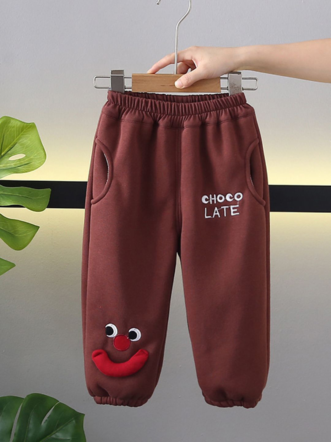 

INCLUD Boys Patchwork Self Design Joggers, Brown