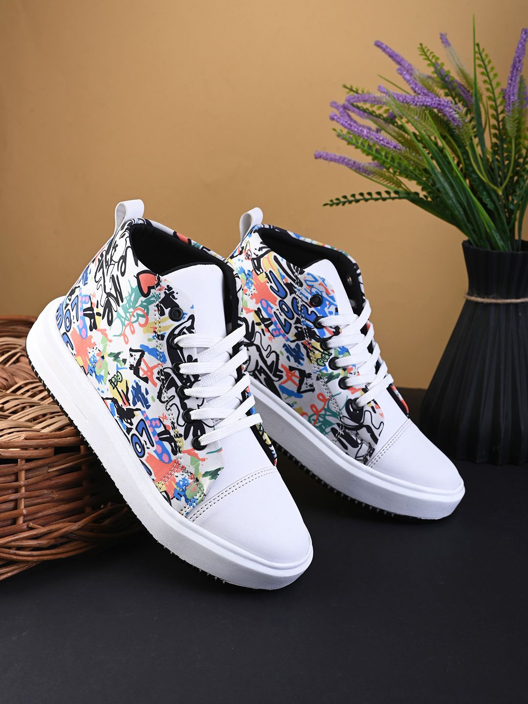 

Killer Women Printed Round Toe Lace-Ups Sneakers, White