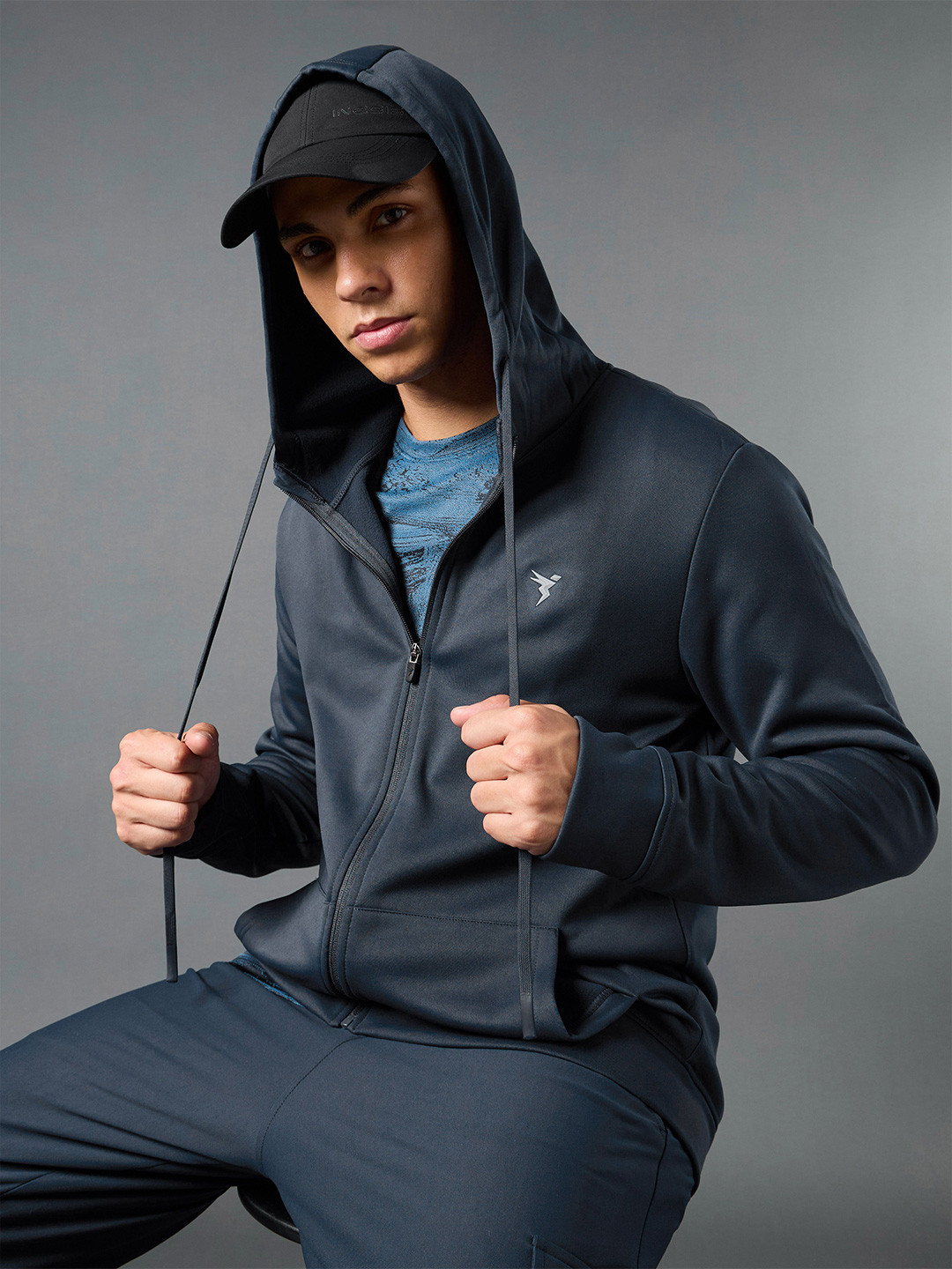 

Technosport Men Slim Fit Hooded Sports Antimicrobial Sweatshirt, Grey