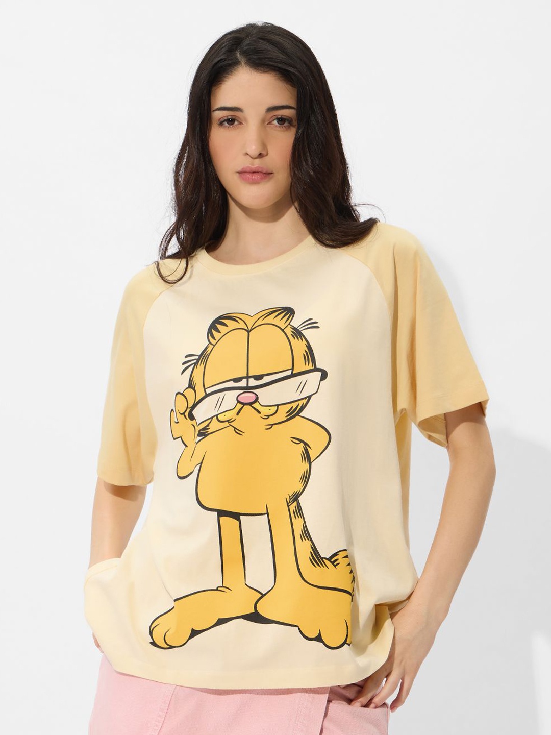 

The Souled Store Pure Cotton Garfield Printed Raglan Sleeves Oversized T-shirt, Yellow