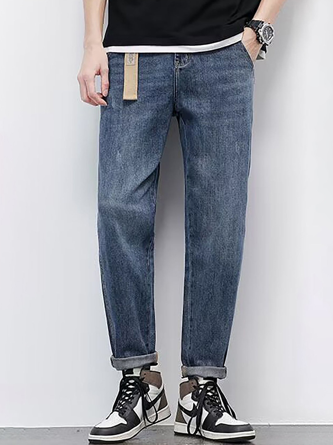 

StyleCast x Revolte Men Light Fade Mid-Rise Regular Fit Jeans, Blue