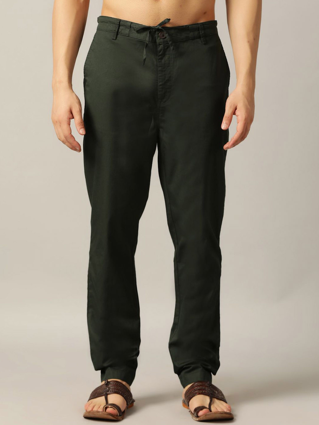 

JADE BLUE Men Mid Rise Cotton Trousers, Green