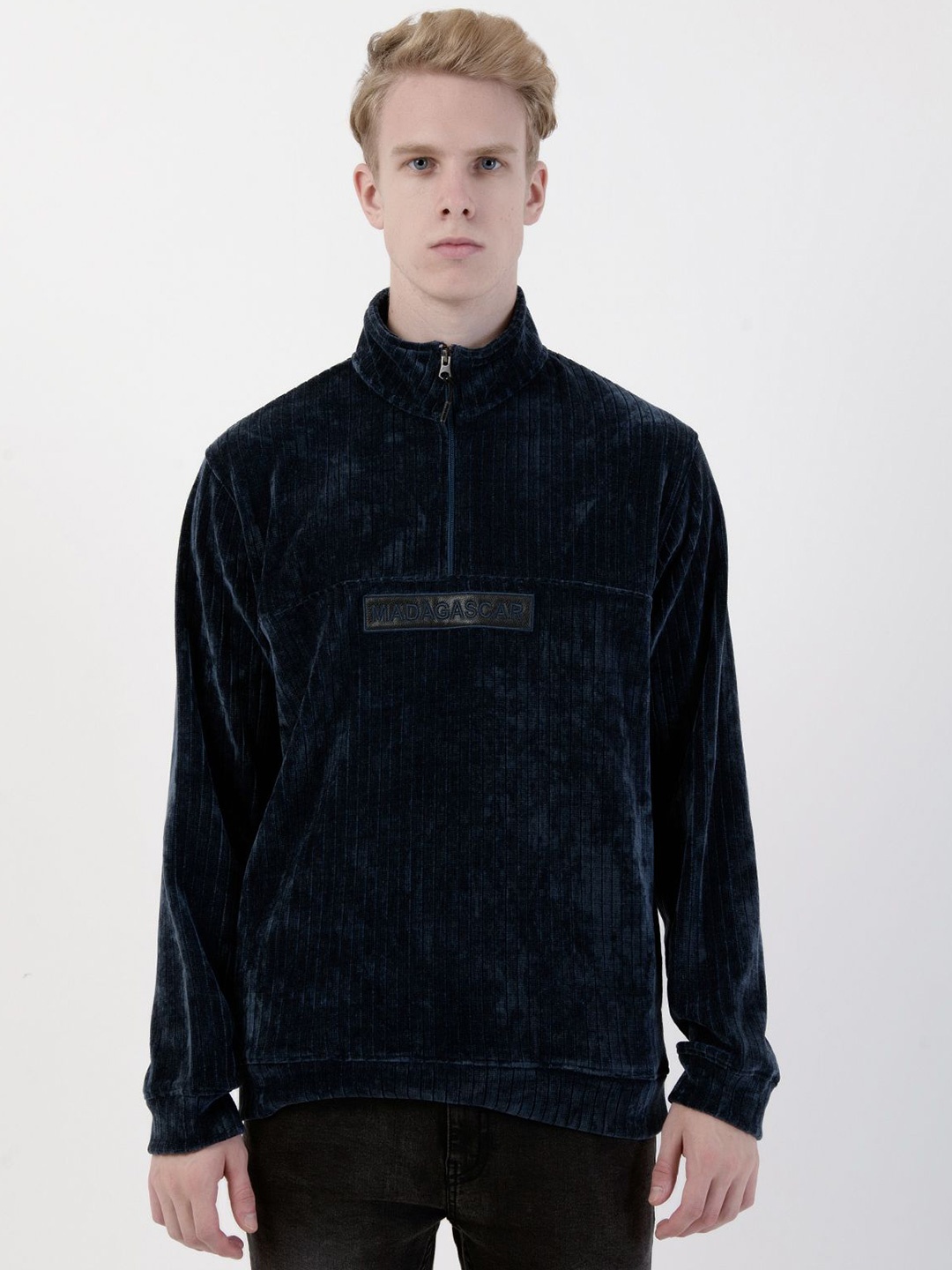

Albion By CnM Men Mock Collar Long Sleeves Sweatshirt, Black