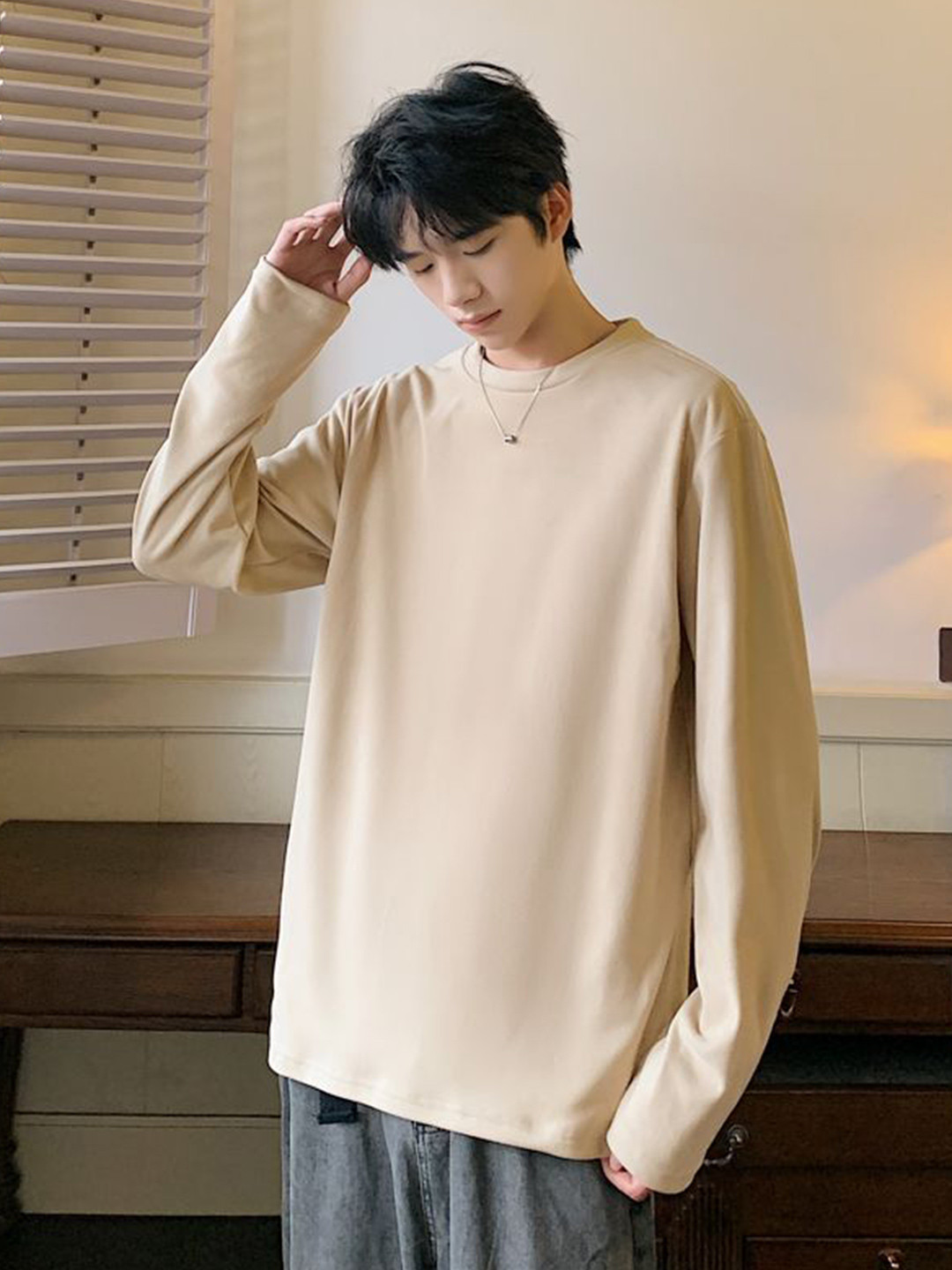 

StyleCast x Revolte Men Round Neck Pullover Sweatshirt, Beige
