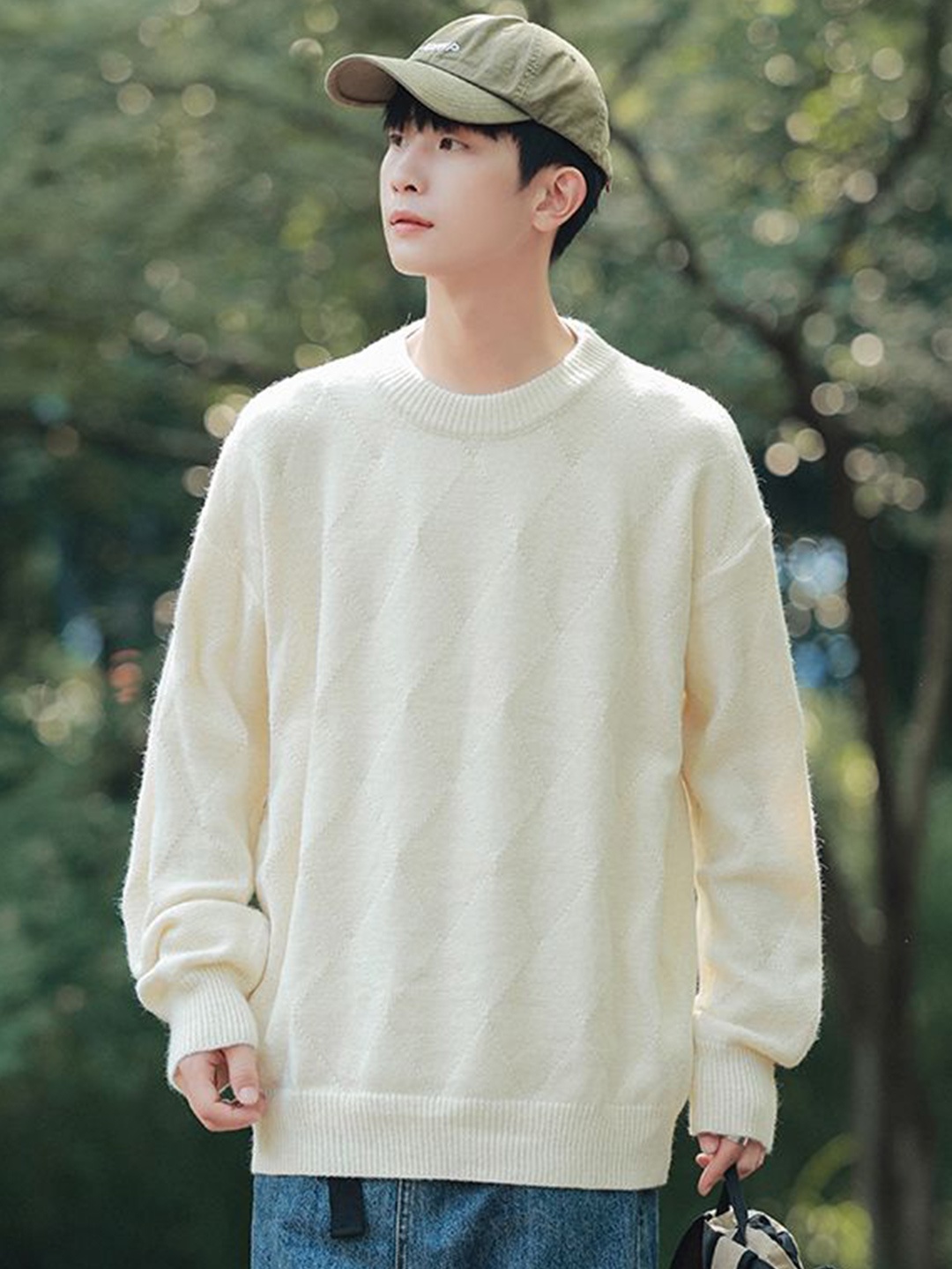 

StyleCast x Revolte Men Self Design Longline Pullover Sweaters, Off white