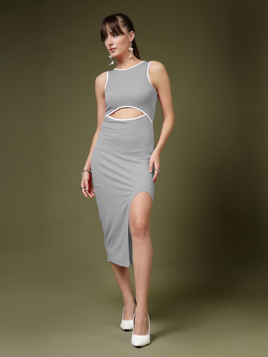 

Oomph! Women Boat Neck Sleeveless Bodycon Midi Dress, Grey