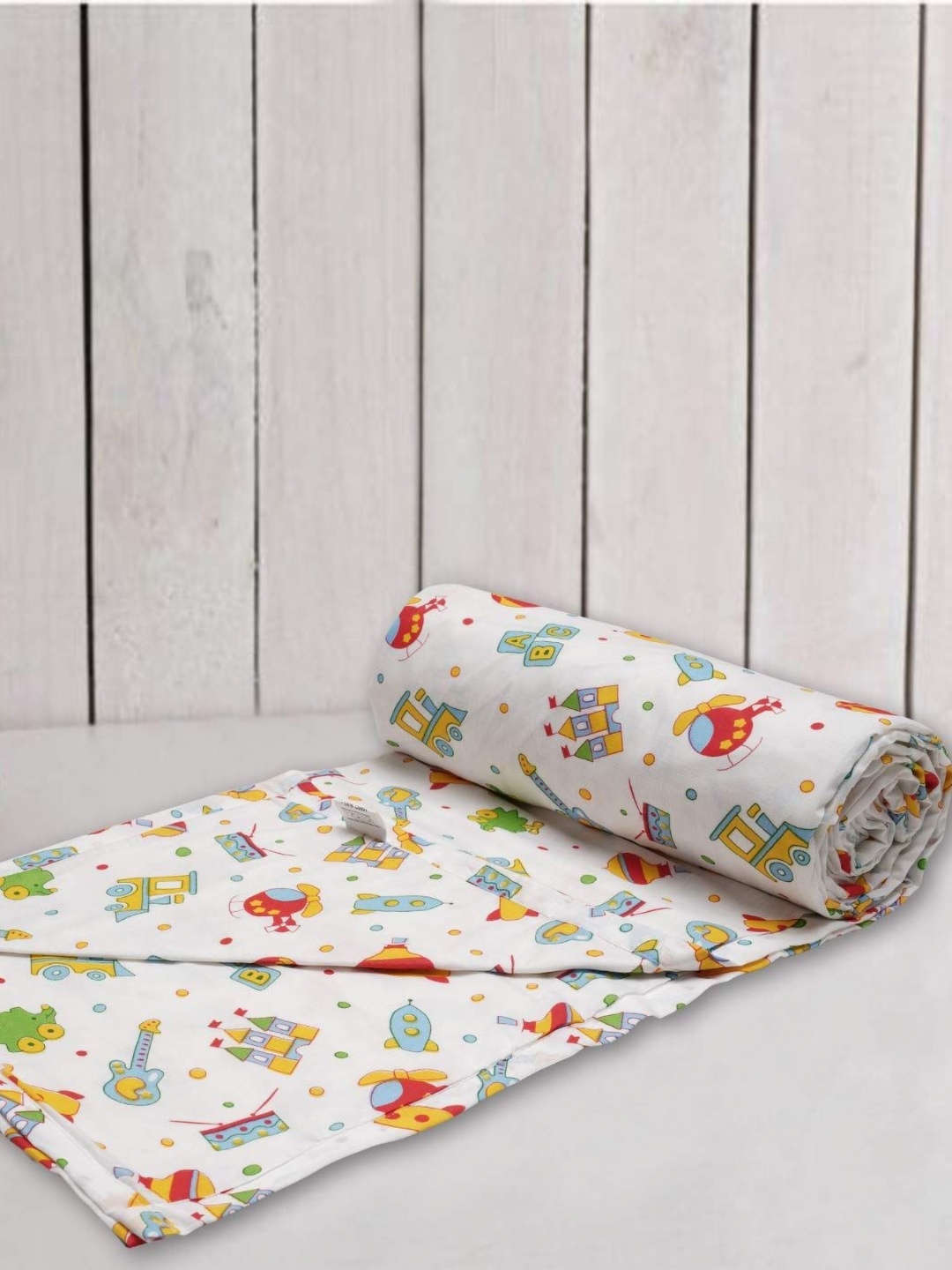 

Trance Home Linen White & Blue Floral 150 GSM Single Bed Dohar