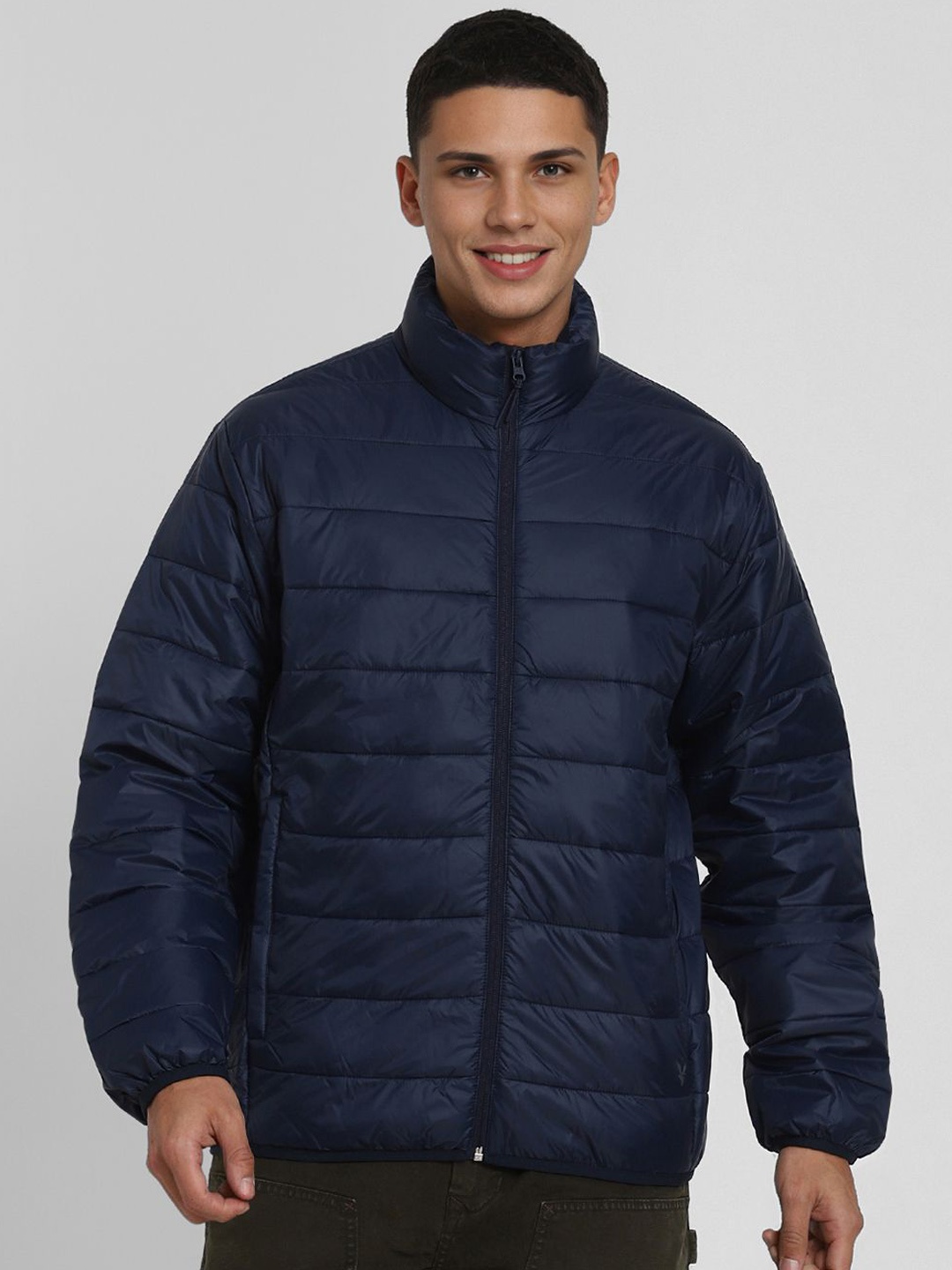

AMERICAN EAGLE OUTFITTERS Men Puffer Jacket, Navy blue