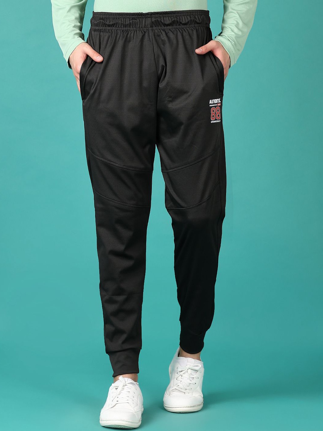 

V-Mart Men Regular Fit Mid-Rise Joggers, Grey