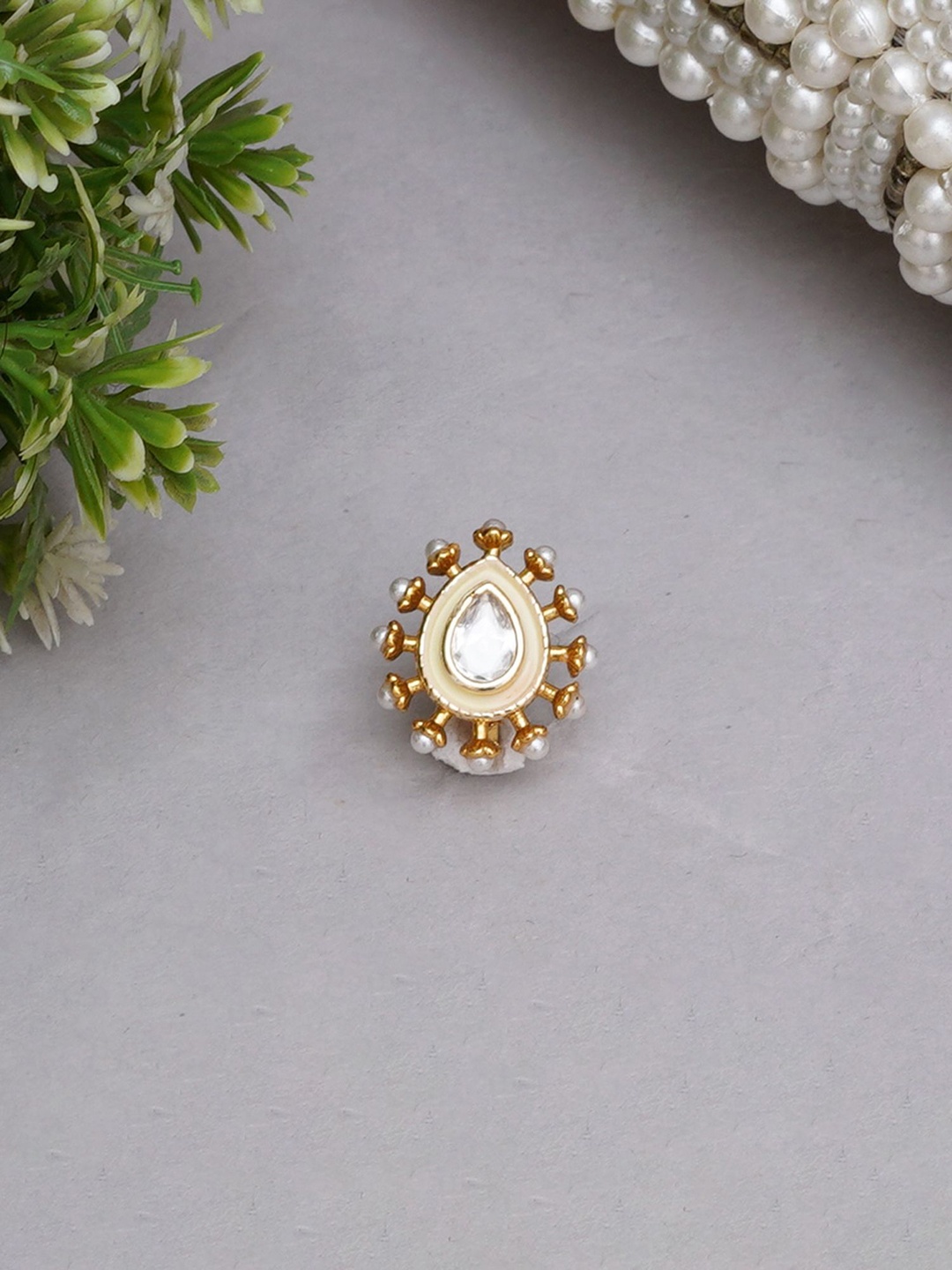 

Mali Fionna Gold-Plated Artificial Stones and Beads Stud Nosepin