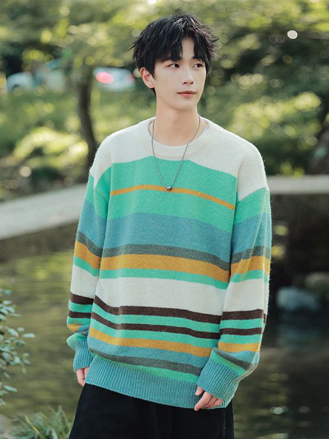 

StyleCast x Revolte Men Longline Long Sleeves Pullover Sweater, White