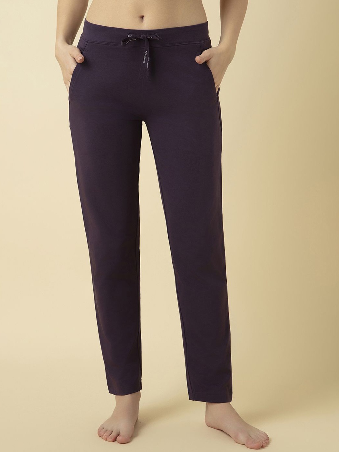 

Van Heusen Women Violet Solid Smart Tech+ Easy Stain Release Lounge Pant