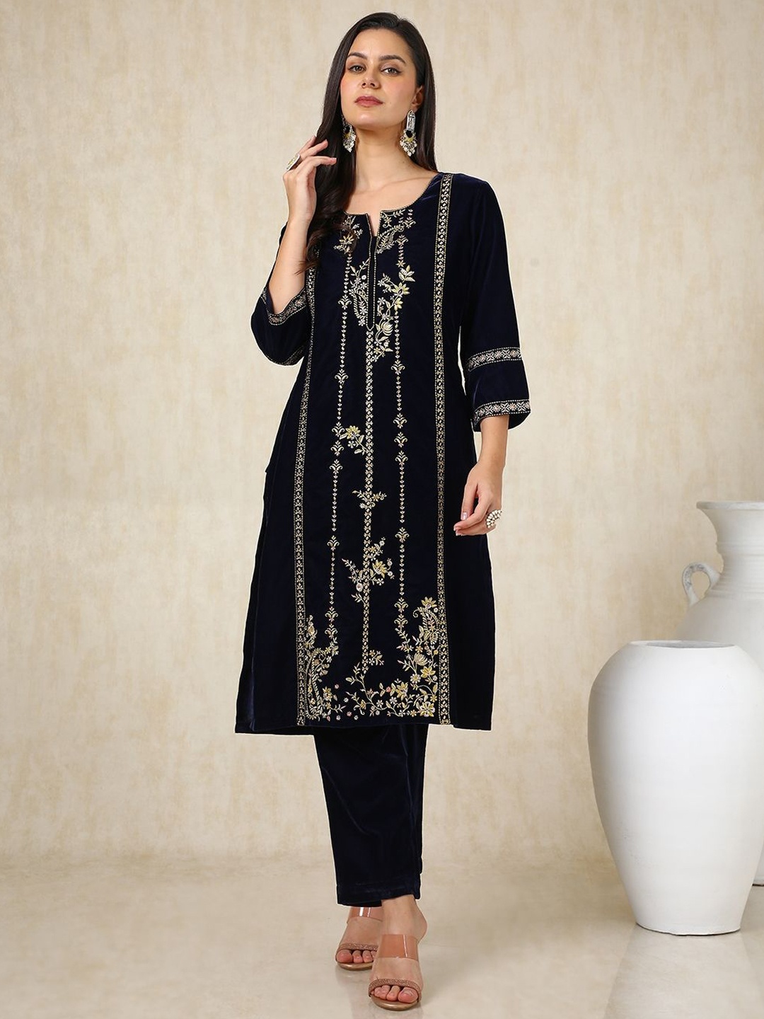 

Soch Navy Blue Floral Embroidered Round Neck Regular Velvet Kurta With Trouser