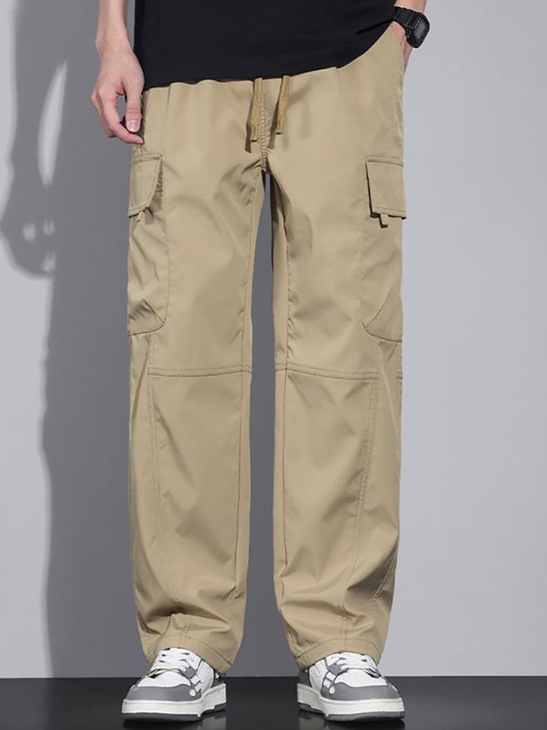 

StyleCast x Revolte Men Loose Fit Easy Wash Cargos Trousers, Khaki