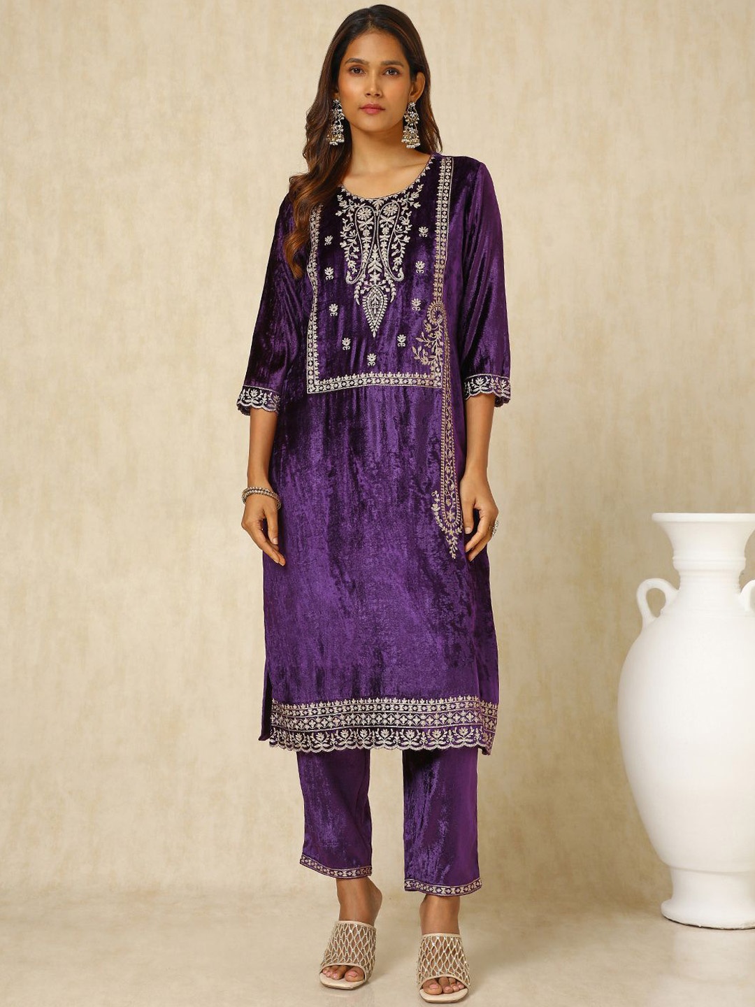 

Soch Paisley Embroidered Straight Velvet Kurta with Trousers, Purple